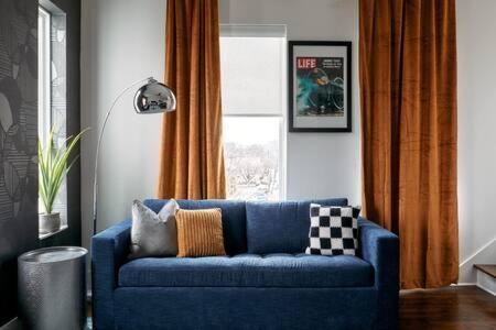 Holiday home The Austen - Rooftop Retreat In Village Nashville
